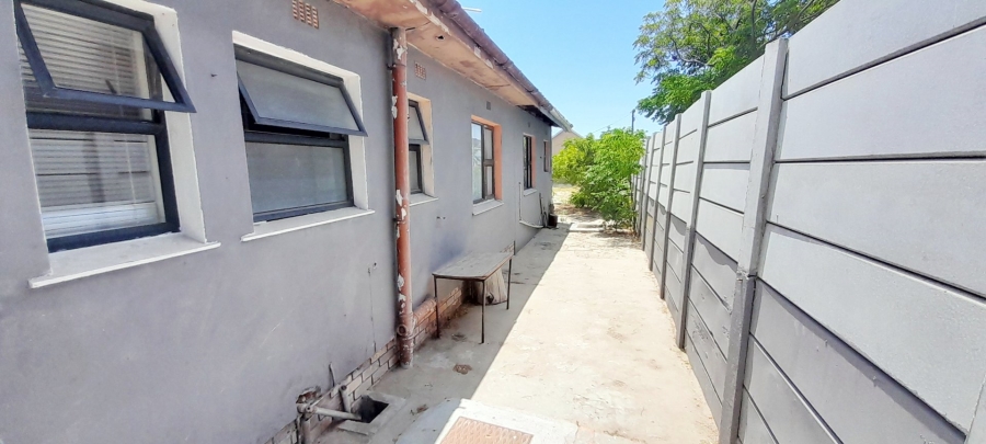 4 Bedroom Property for Sale in Elsies River Western Cape